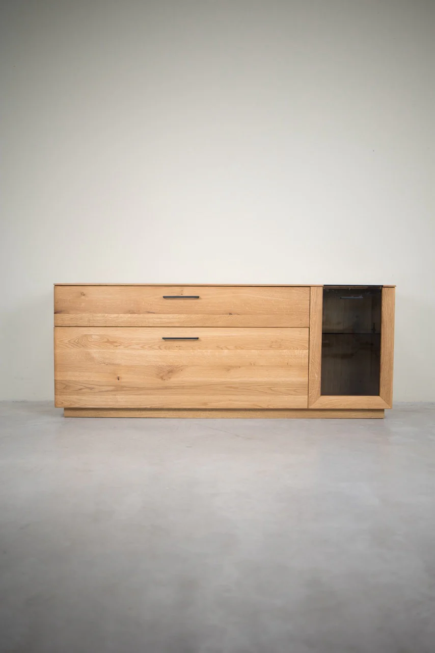 Massief eiken dressoir Arvik 3 | NordicStory - Image 8