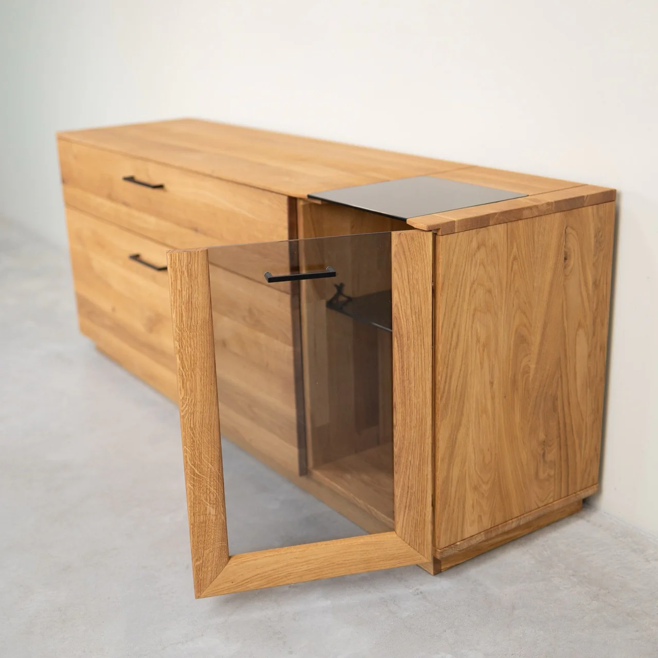 Massief eiken dressoir Arvik 3 | NordicStory - Image 9