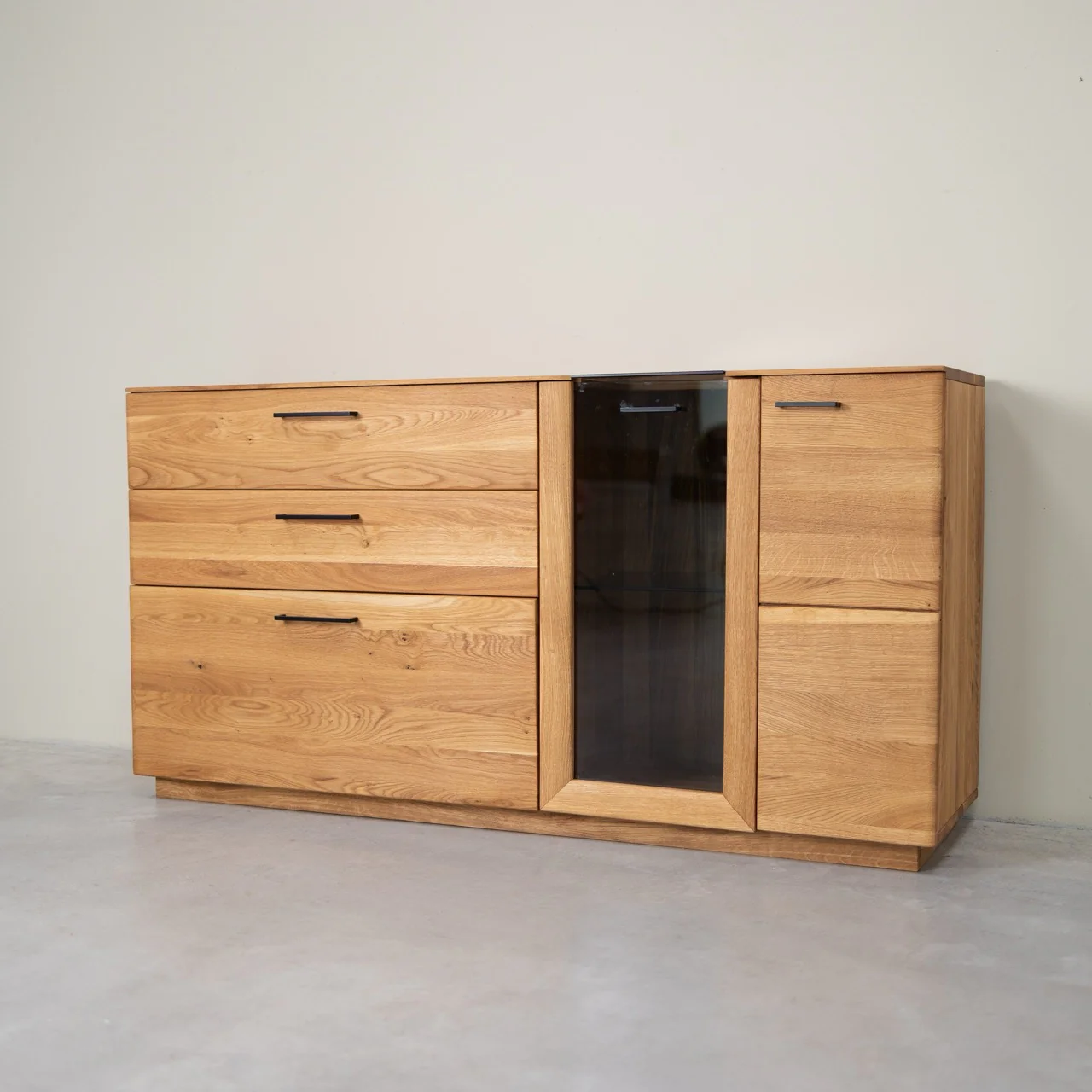 Massief eiken dressoir Arvik 4 | NordicStory - Image 8