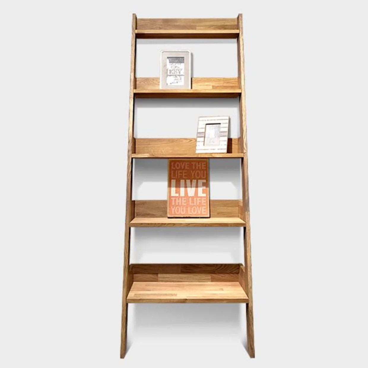 Massief eikenhouten boekenkast van Escandi Atelier | NordicStory - Image 3