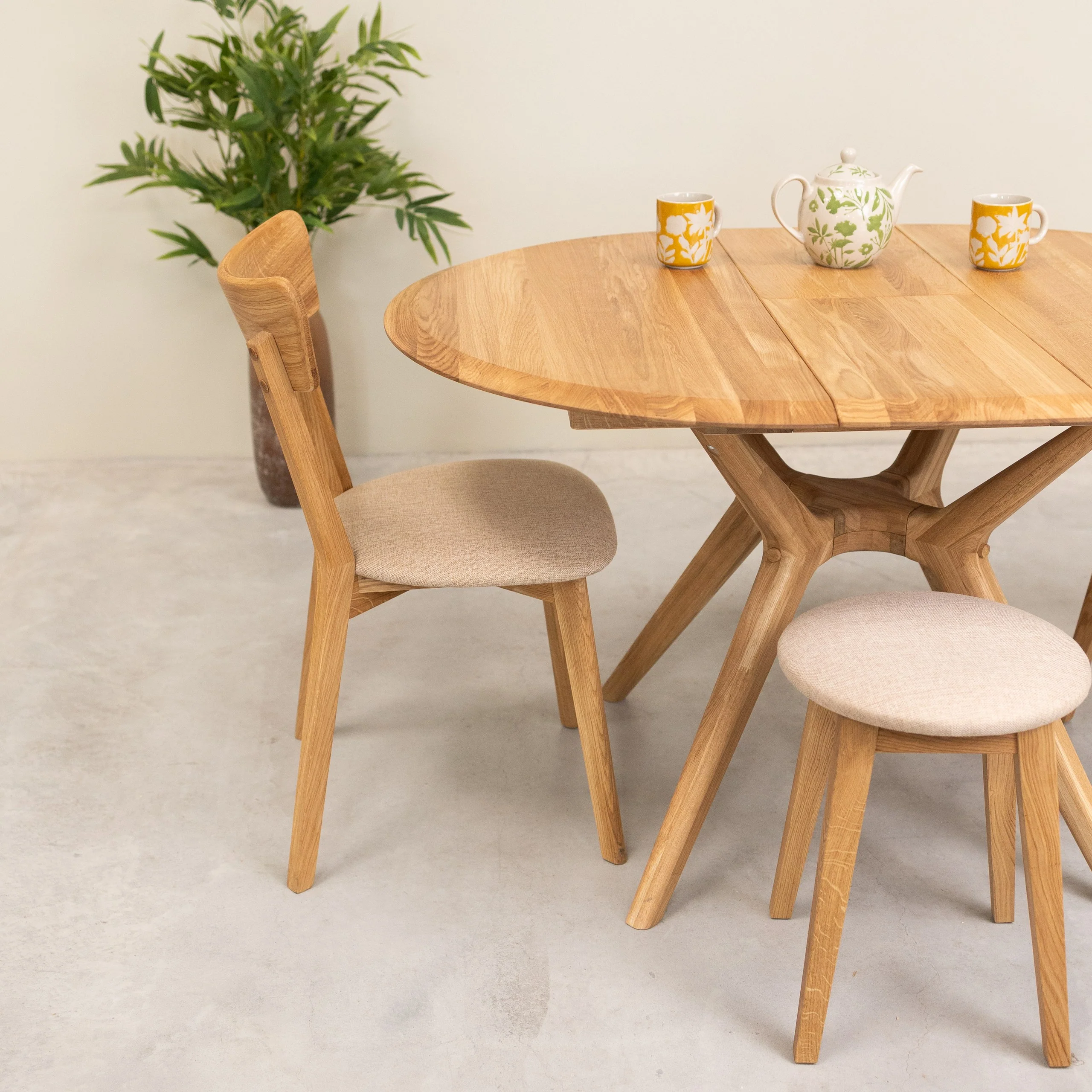 Ronde uitschuifbare eettafel in massief eiken Carmen | NordicStory - Image 17