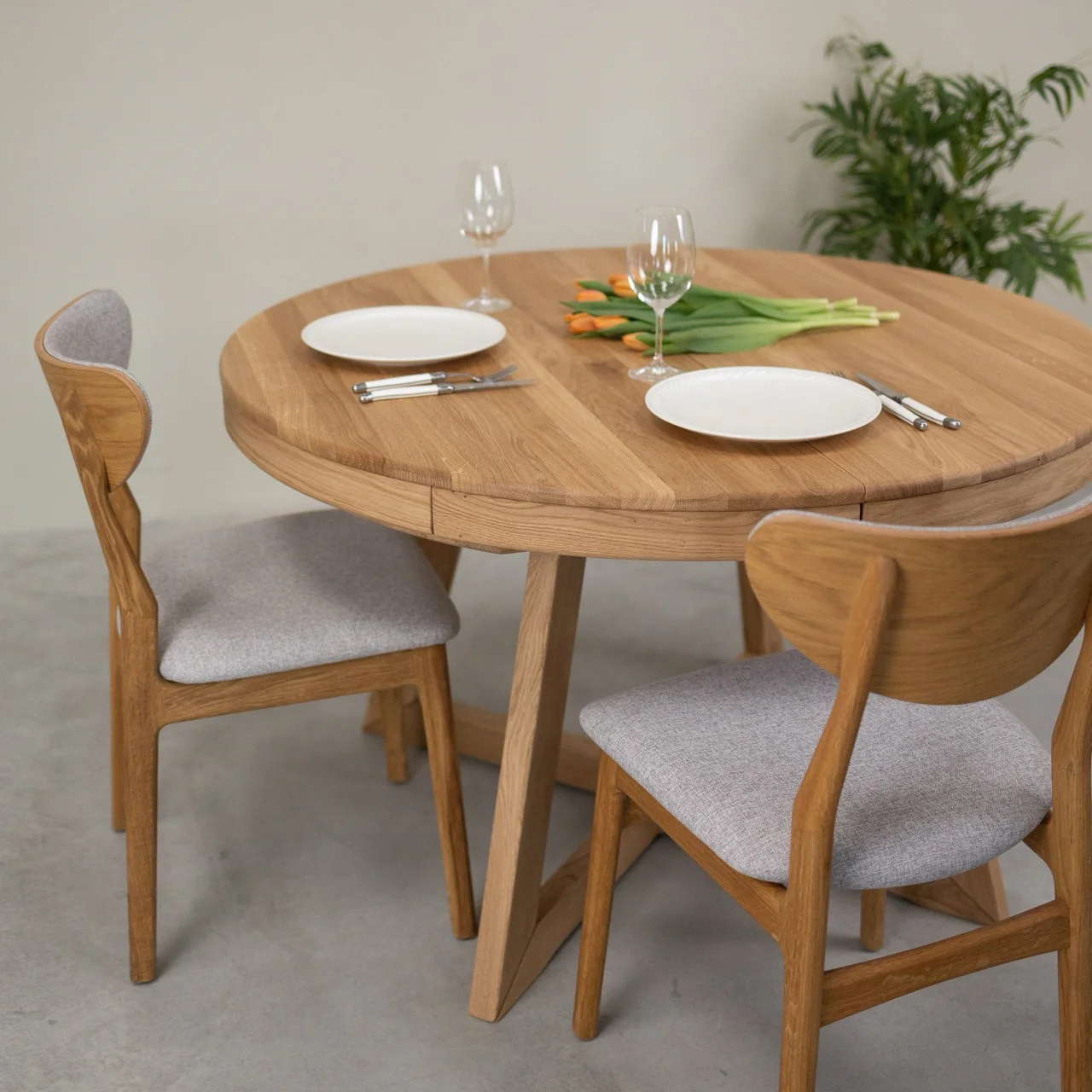 Uitschuifbare eettafel van massief eikenhout van Escandi Atelier | NordicStory - Image 17