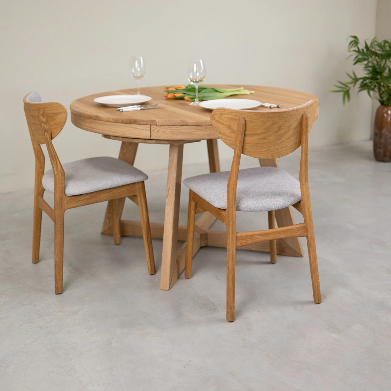 Uitschuifbare eettafel van massief eikenhout van Escandi Atelier | NordicStory - Image 19