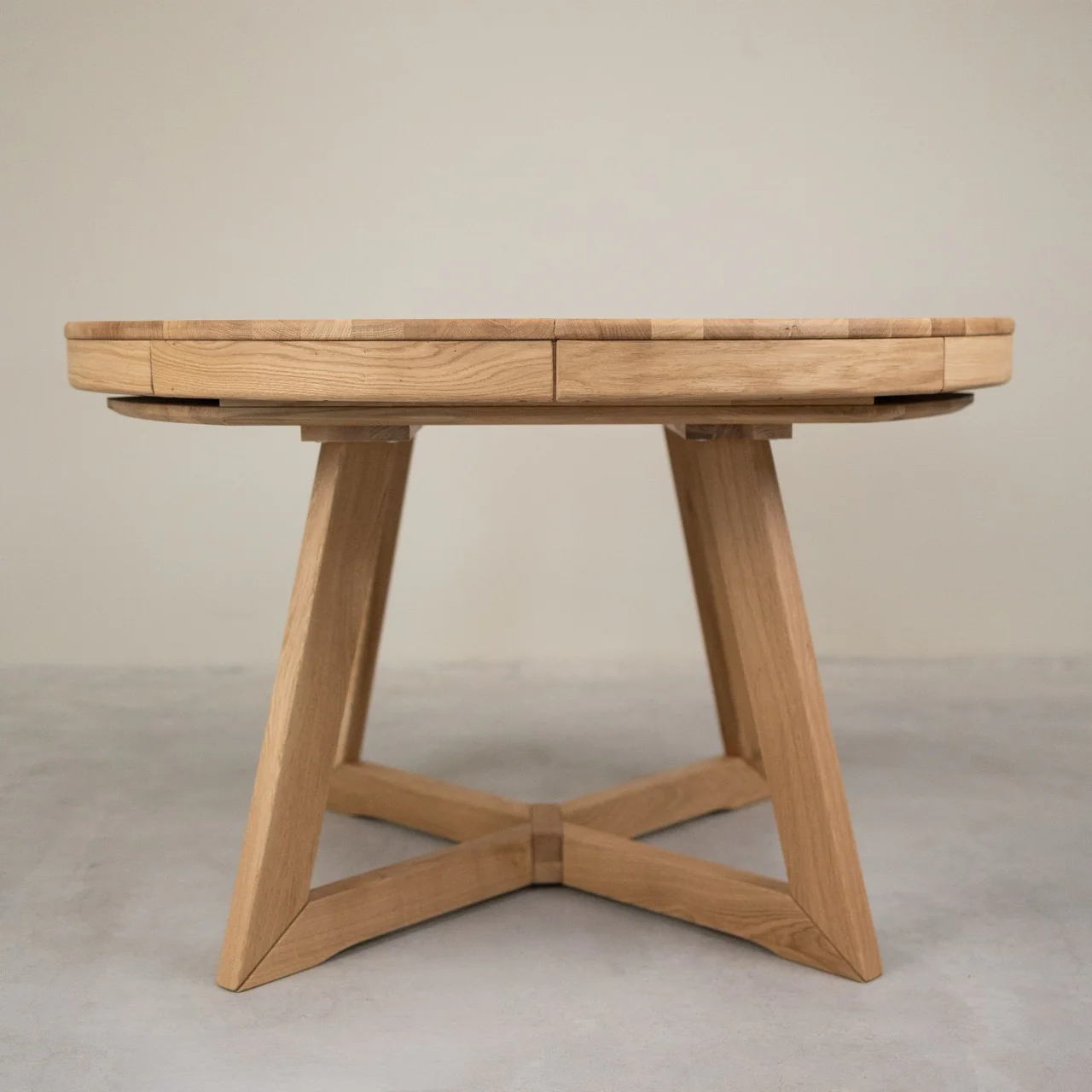 Uitschuifbare eettafel van massief eikenhout van Escandi Atelier | NordicStory - Image 22