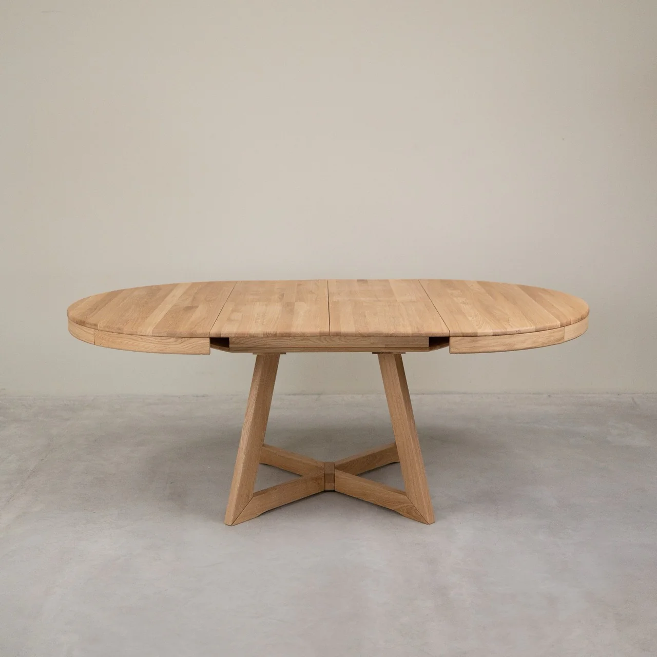 Uitschuifbare eettafel van massief eikenhout van Escandi Atelier | NordicStory - Image 23