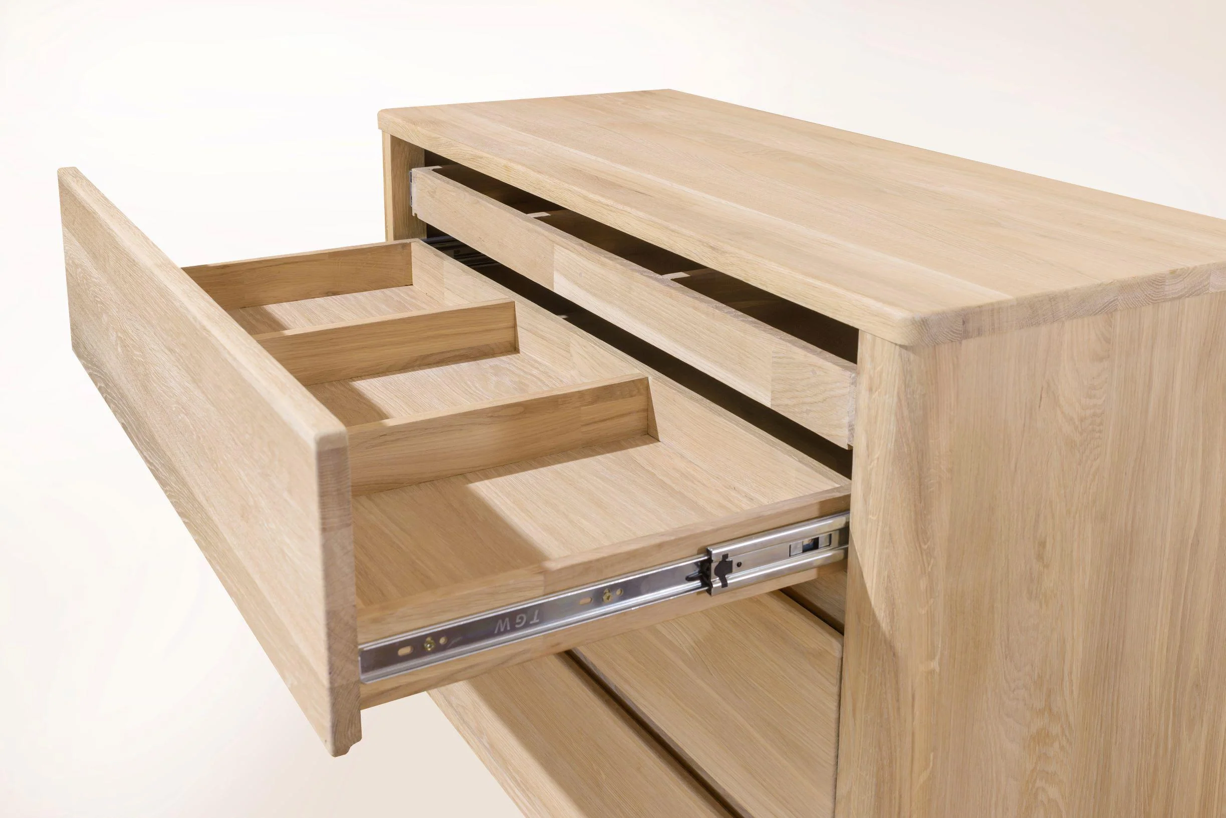 Elsa massief eikenhouten dressoir | NordicStory - Image 11
