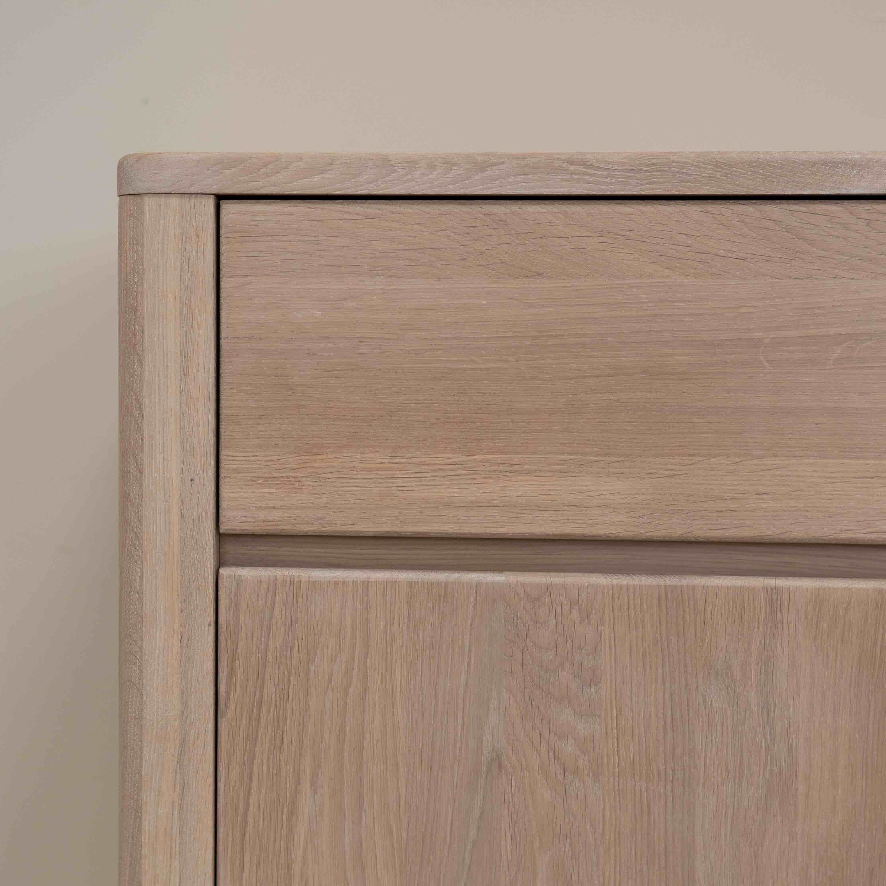 Sideboard Elsa 2 van massief eikenhout | NordicStory - Image 8