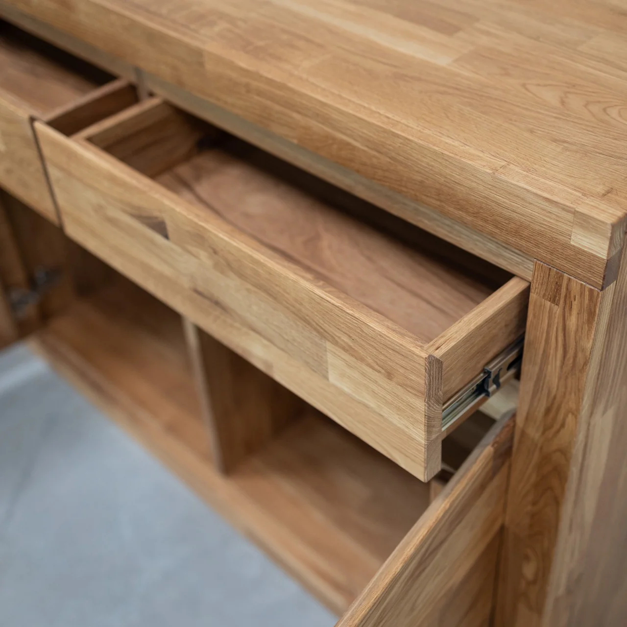 Dressoir Kommode van massief eikenhout Utah | NordicStory - Image 4
