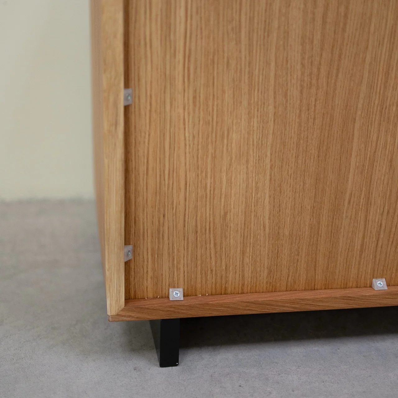Massief eikenhouten dressoir Bremen | NordicStory - Image 13