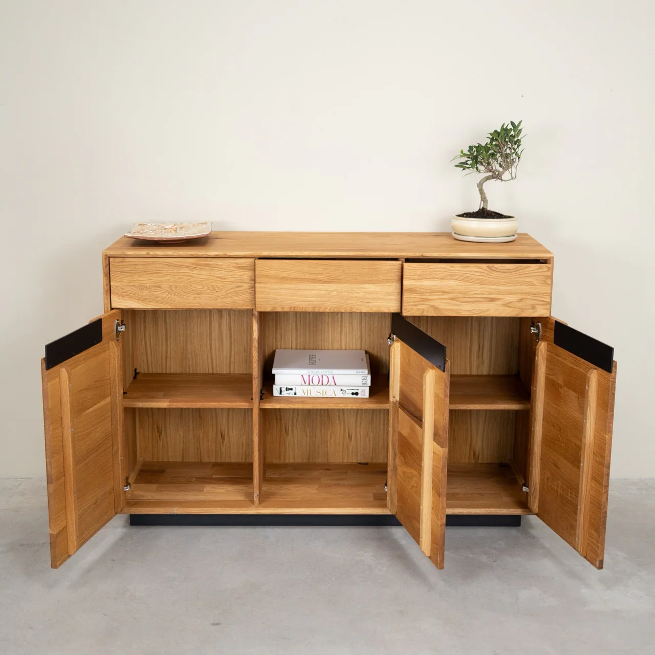 Massief eikenhouten dressoir Bremen 2 | NordicStory - Image 5
