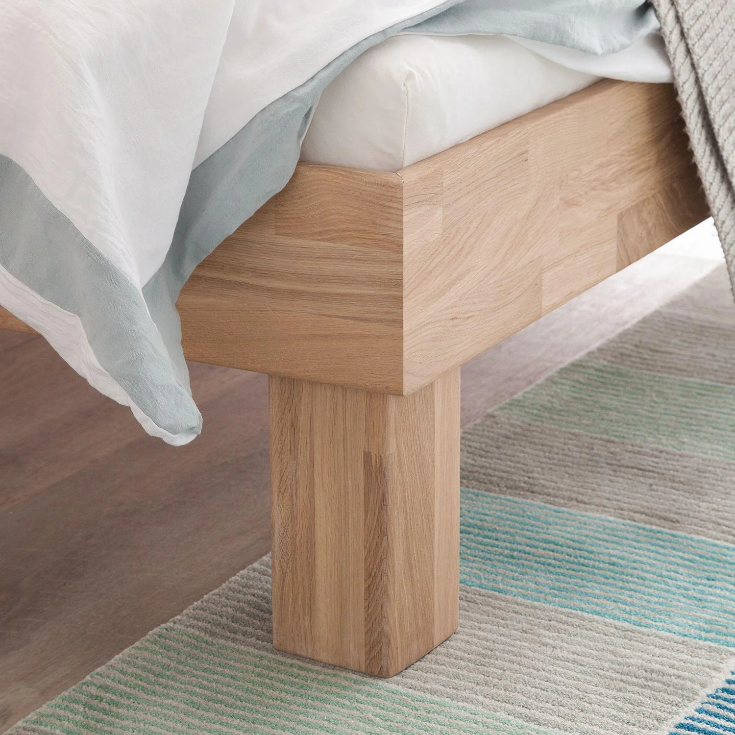 Massief eikenhouten bed Judith | NordicStory - Image 12