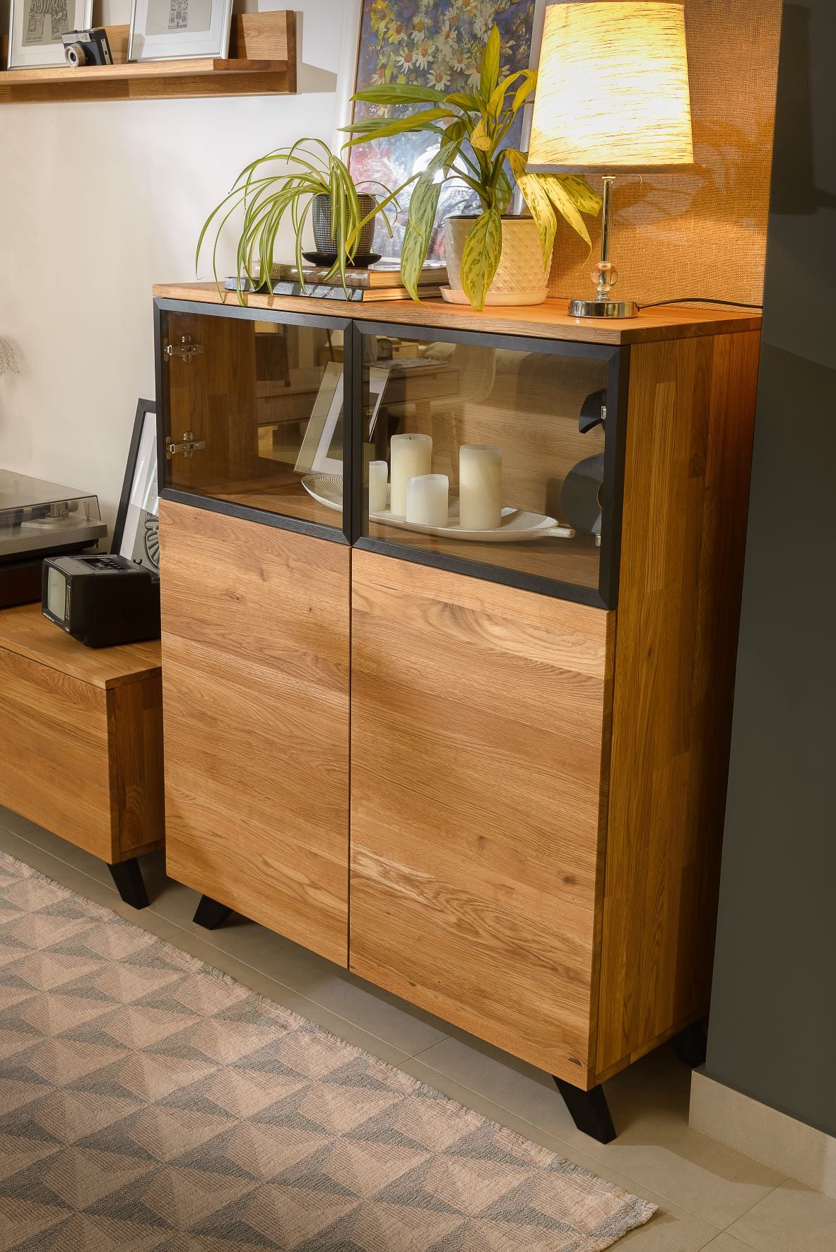 Comfortabele massief eikenhouten dressoir Moritz 1 | NordicStory - Image 3