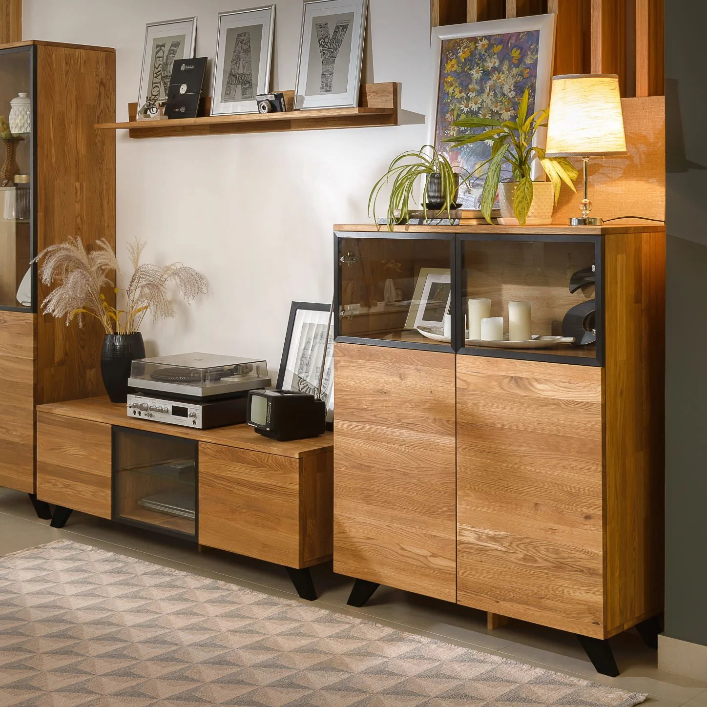 Comfortabele massief eikenhouten dressoir Moritz 1 | NordicStory - Image 4