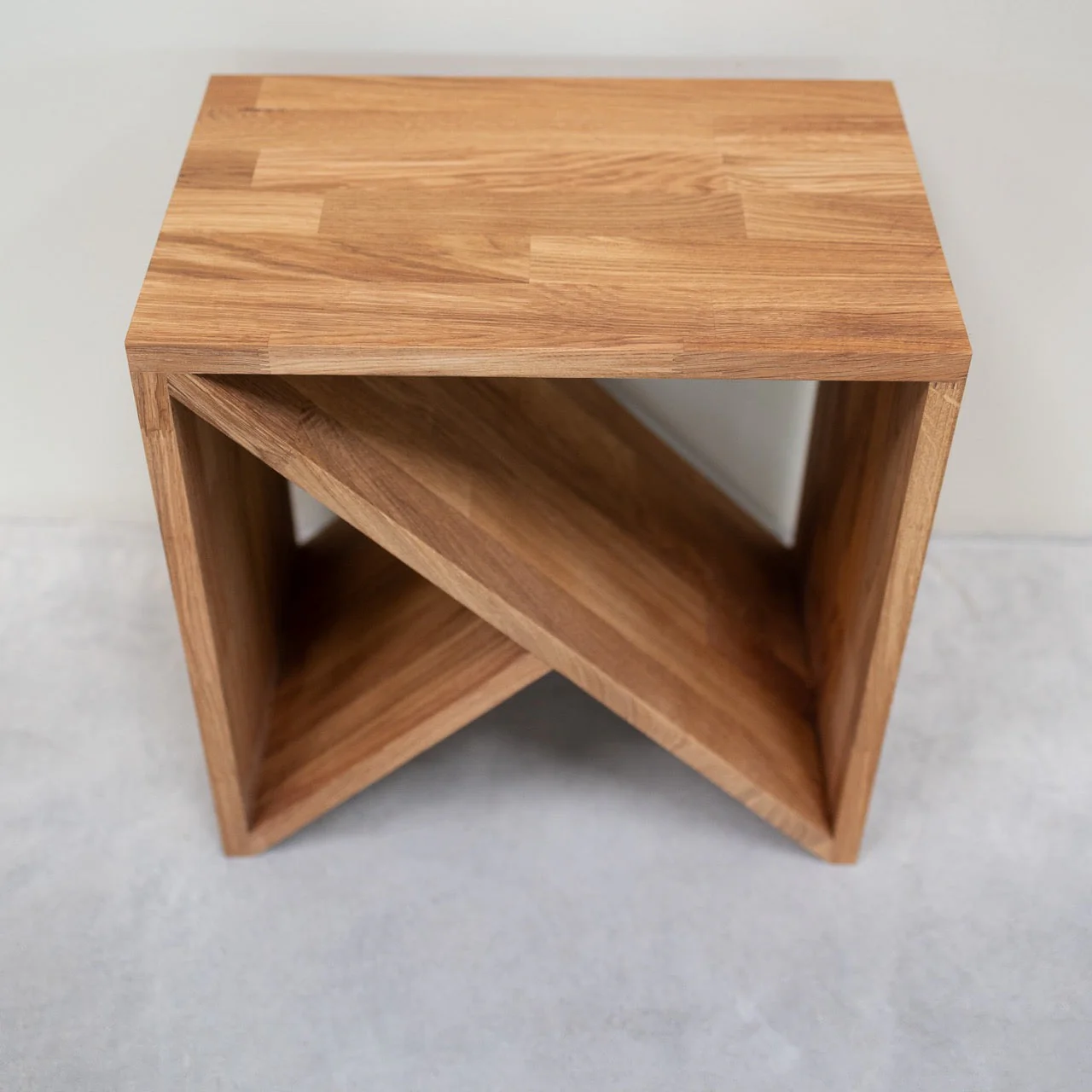 Bijzettafel, nachtkastje van massief eikenhout Denmark | NordicStory - Image 18