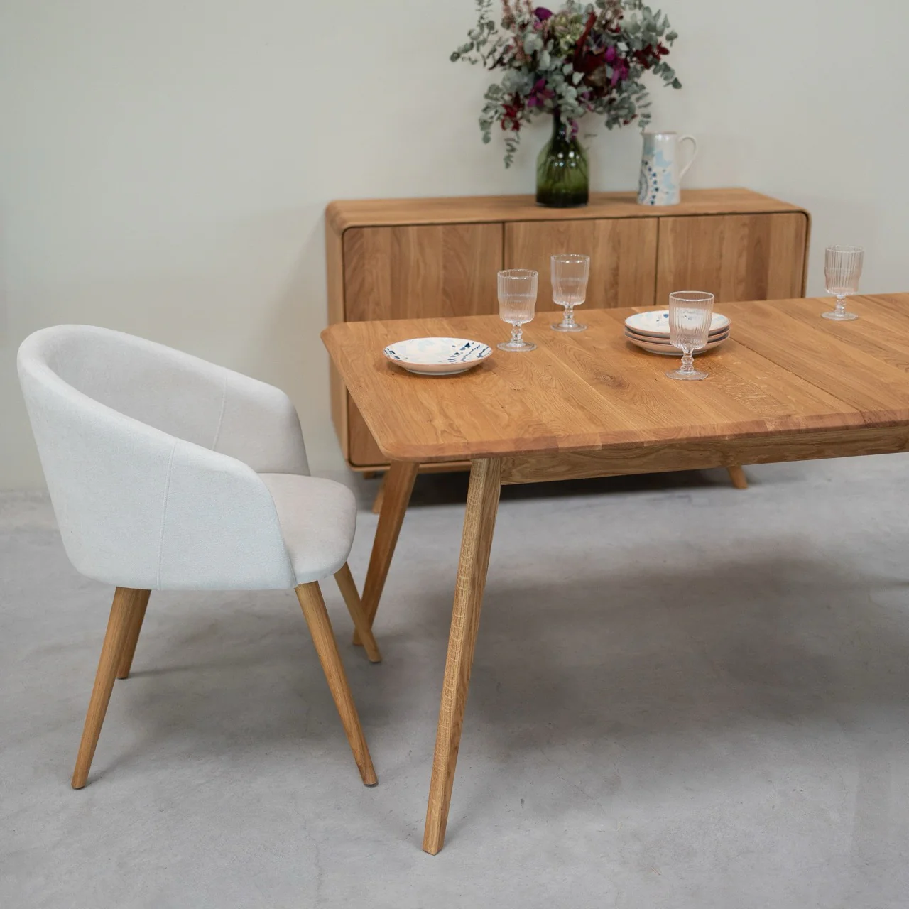 Uitschuifbare eettafel van massief eikenhout Geneva | NordicStory - Image 9