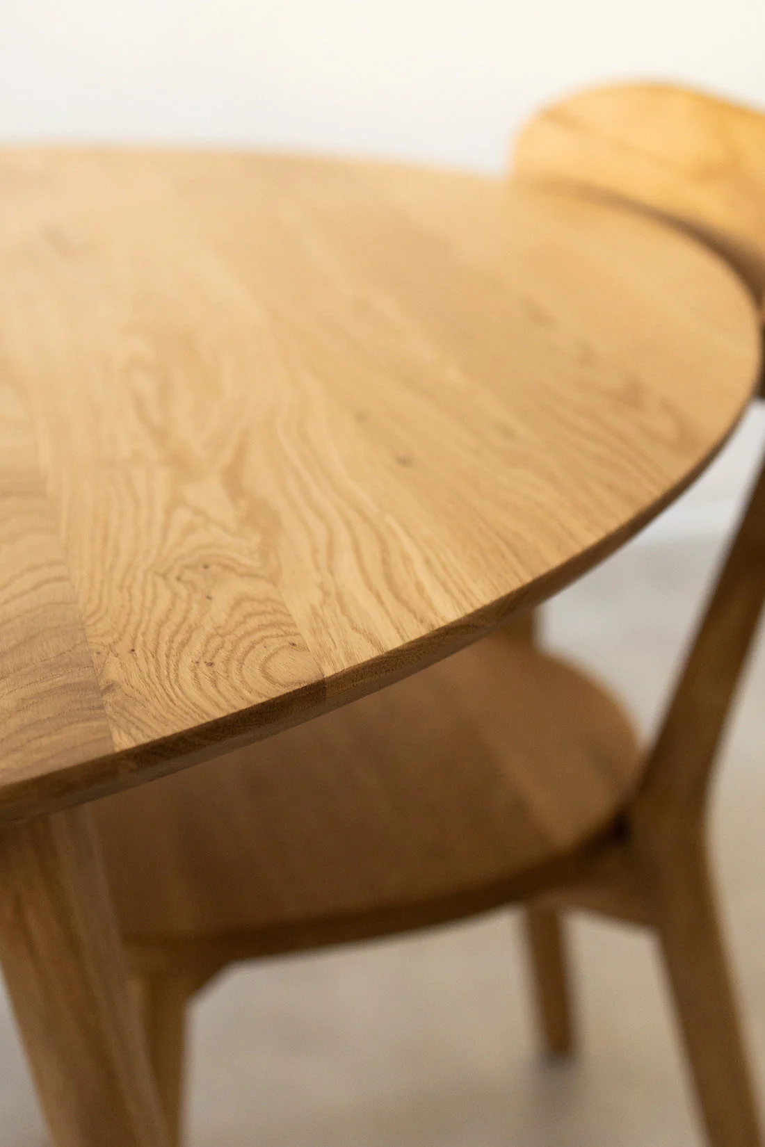 Ronde, uitschuifbare eettafel van massief eikenhout Escandi 3 | NordicStory - Image 9