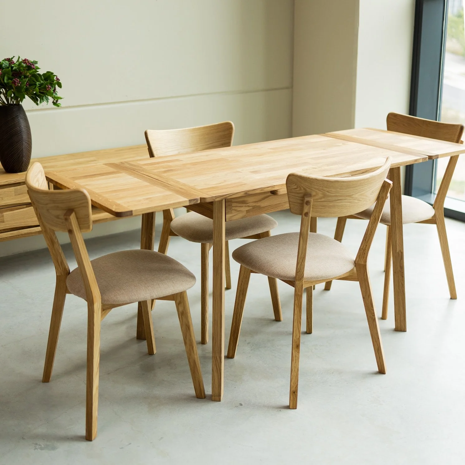 Uitschuifbare eettafel van massief eikenhout Mini 1 | NordicStory - Image 12