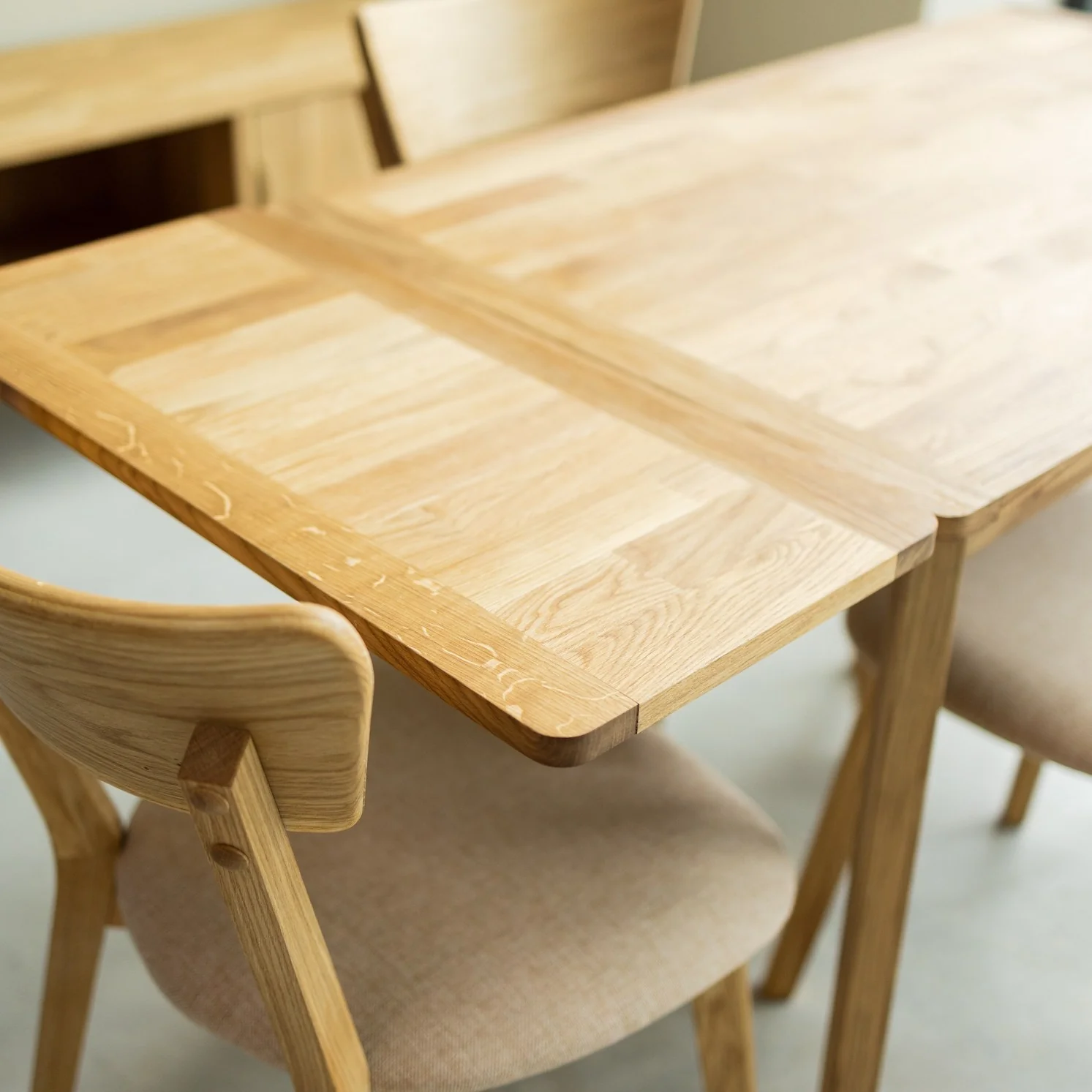 Uitschuifbare eettafel van massief eikenhout Mini 1 | NordicStory - Image 4