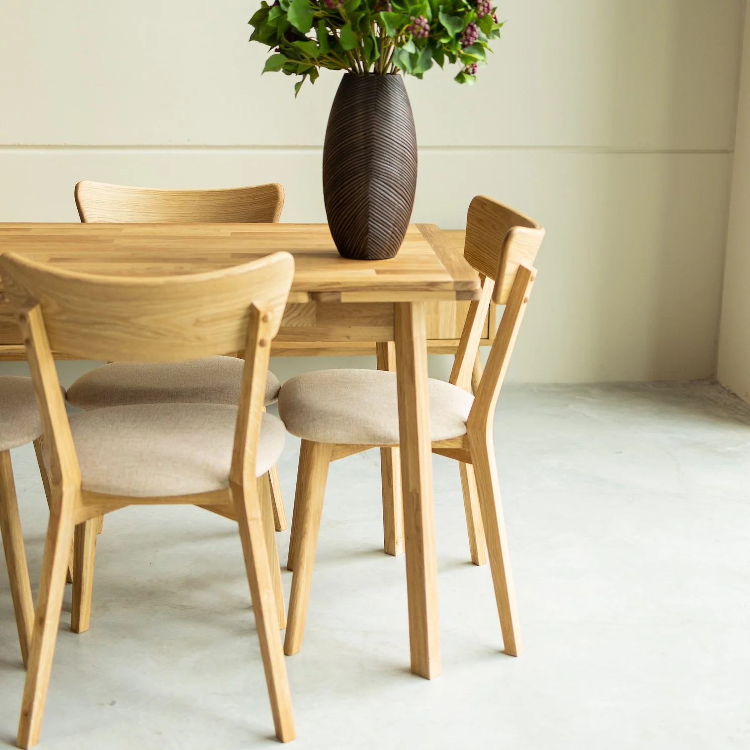 Uitschuifbare eettafel van massief eikenhout Mini 1 | NordicStory - Image 6