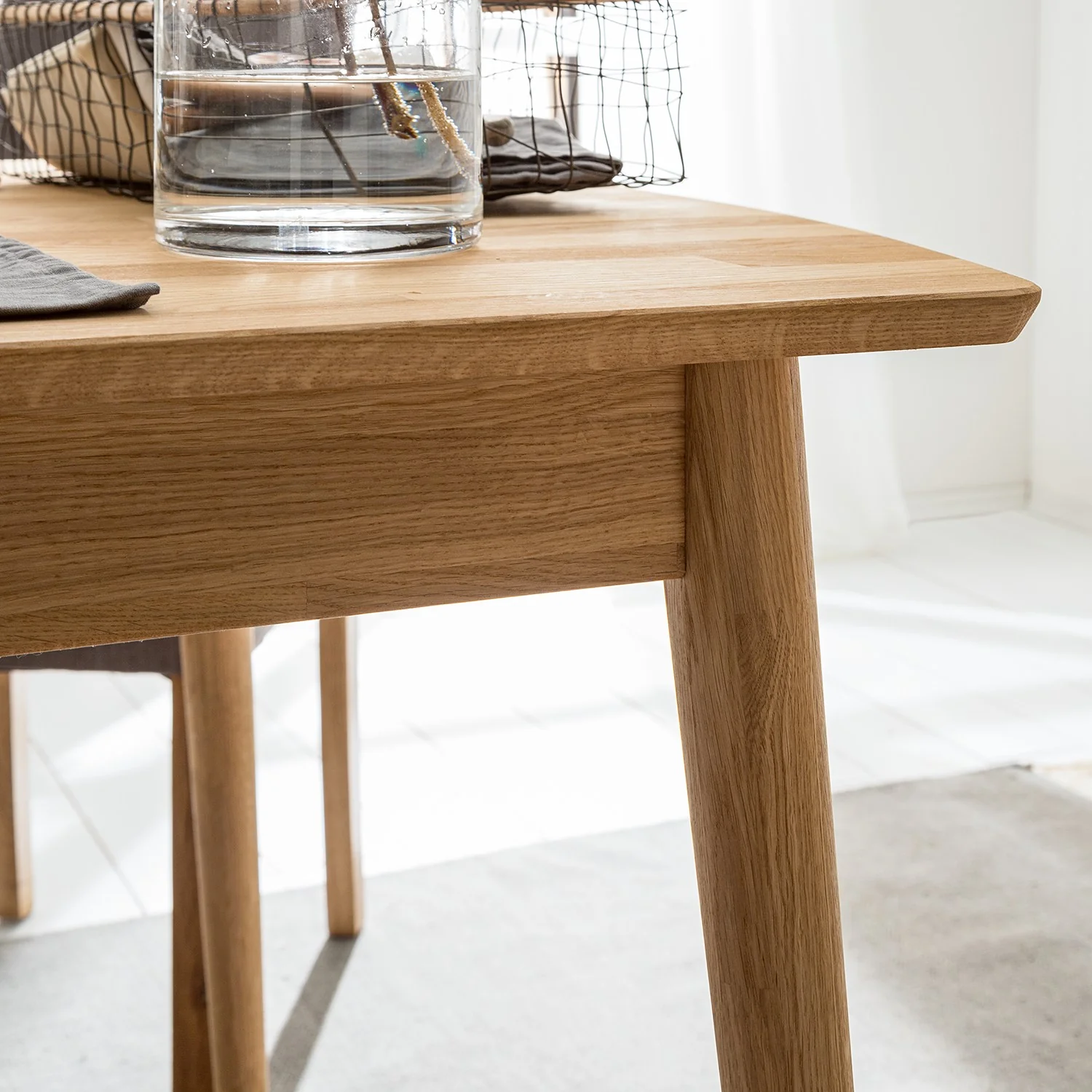 Rechthoekige uitschuifbare eettafel in massief eiken Escandi | NordicStory - Image 11