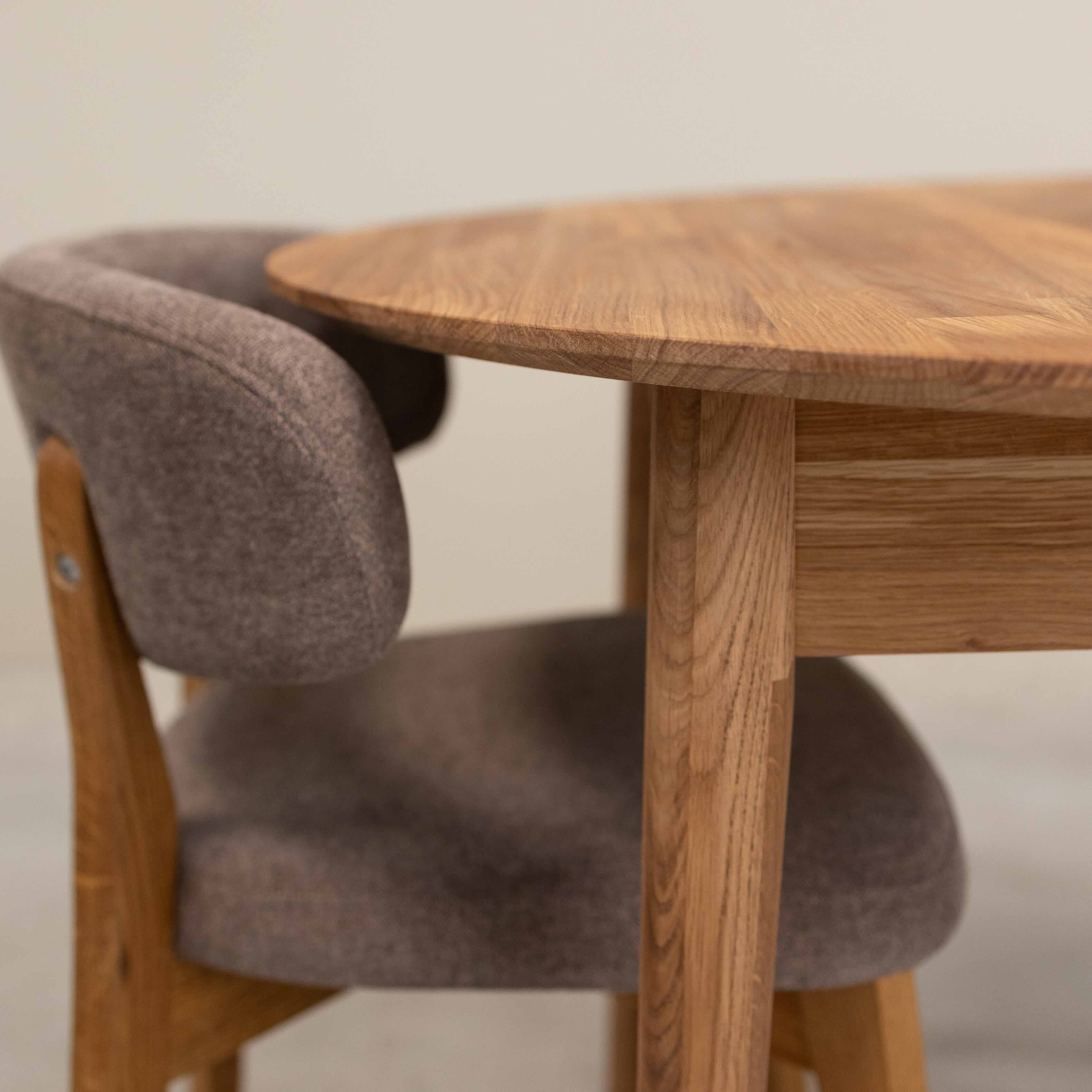 Ronde, uitschuifbare eettafel van massief eikenhout Escandi 5 | NordicStory - Image 14