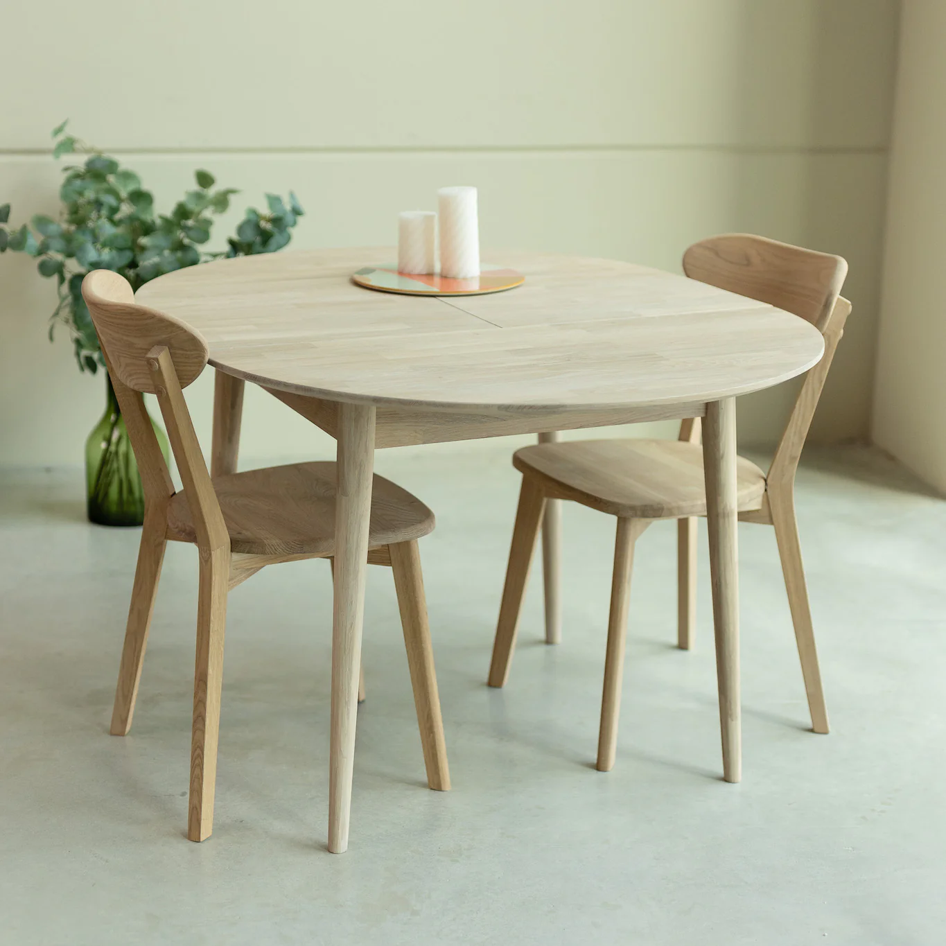 Ronde, uitschuifbare eettafel van massief eikenhout Escandi 5 | NordicStory - Image 4