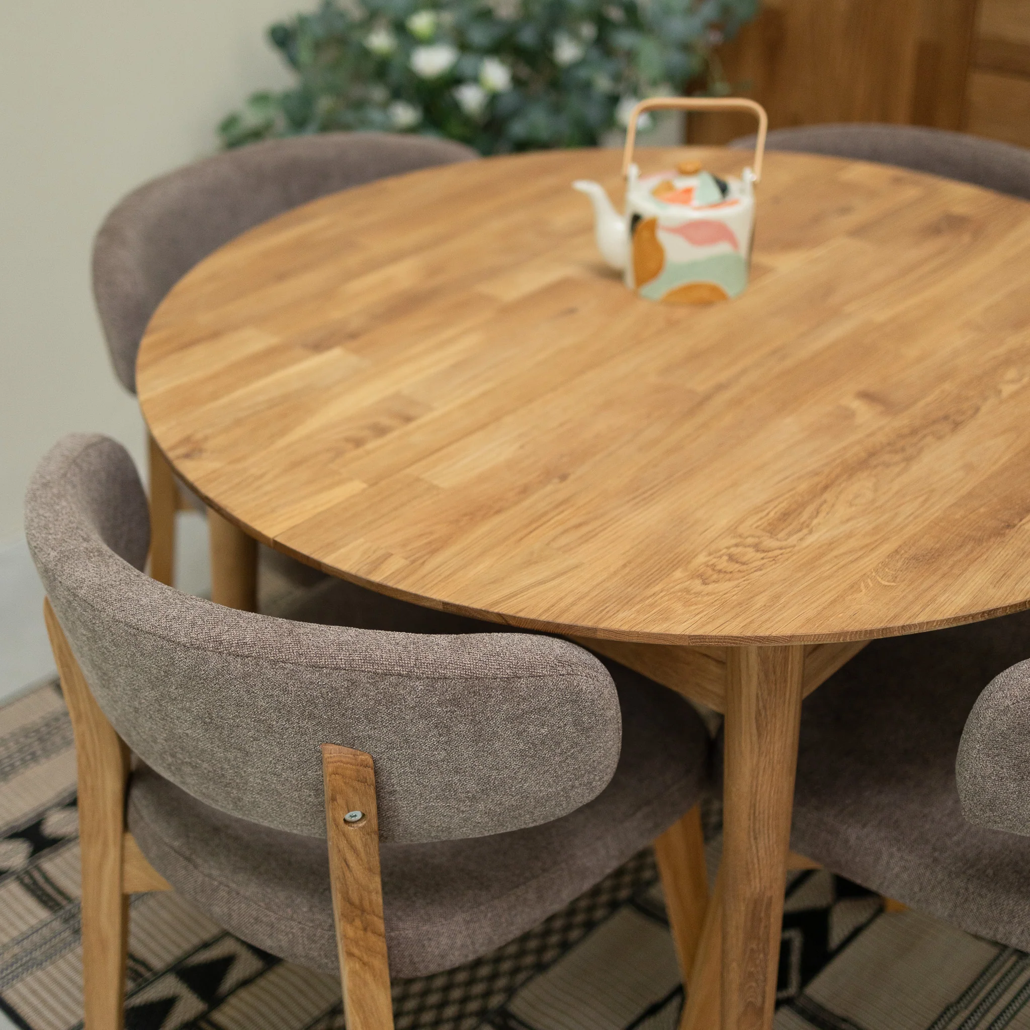 Ronde, uitschuifbare eettafel van massief eikenhout Escandi 6 | NordicStory - Image 7