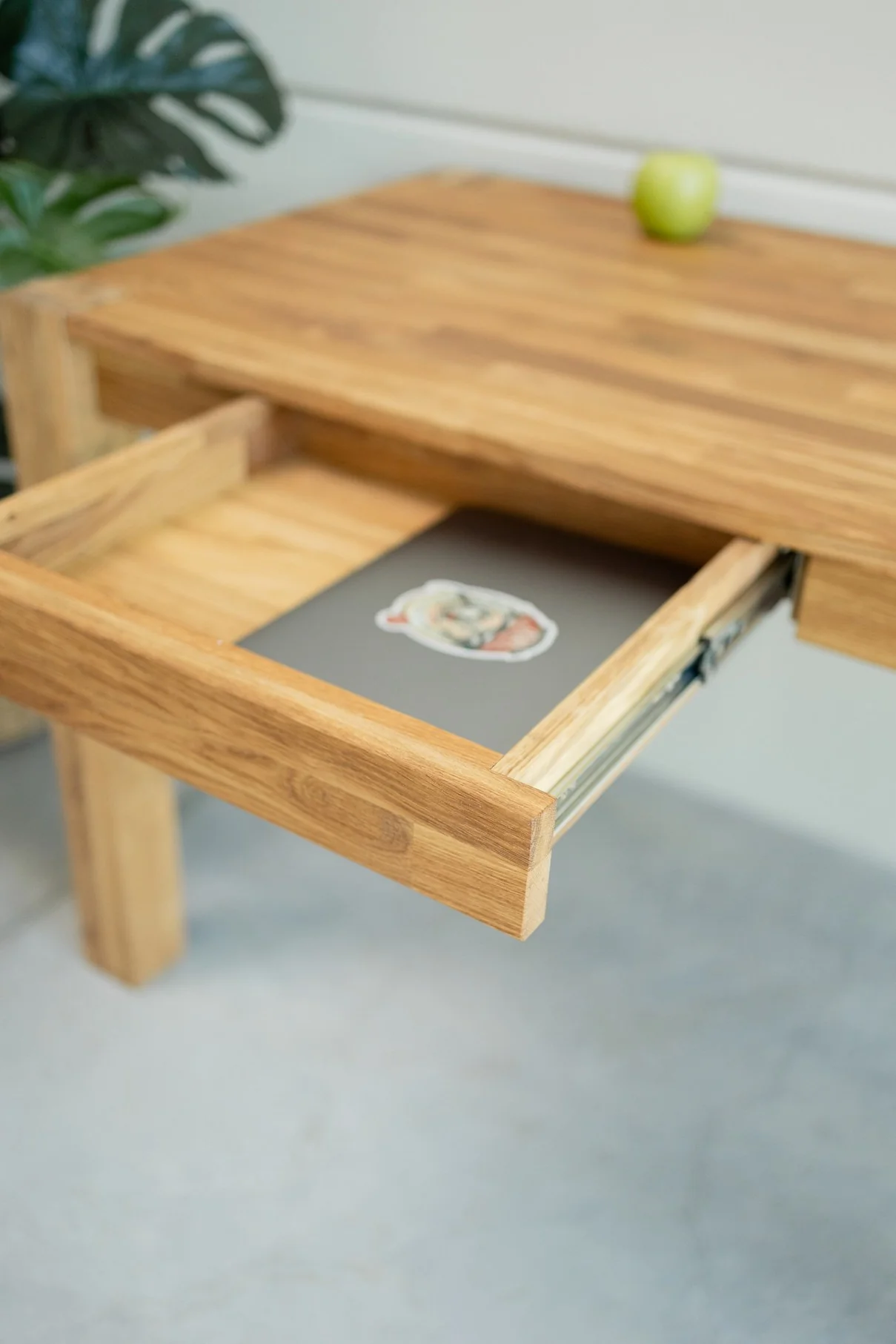 Bureau van massief eikenhout Royal| NordicStory - Image 4