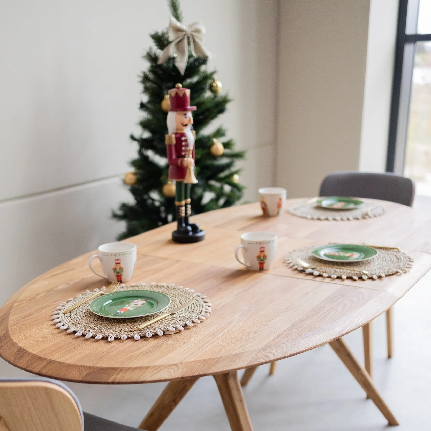 Uitschuifbare eettafel in massief eiken Carmen | NordicStory - Image 6