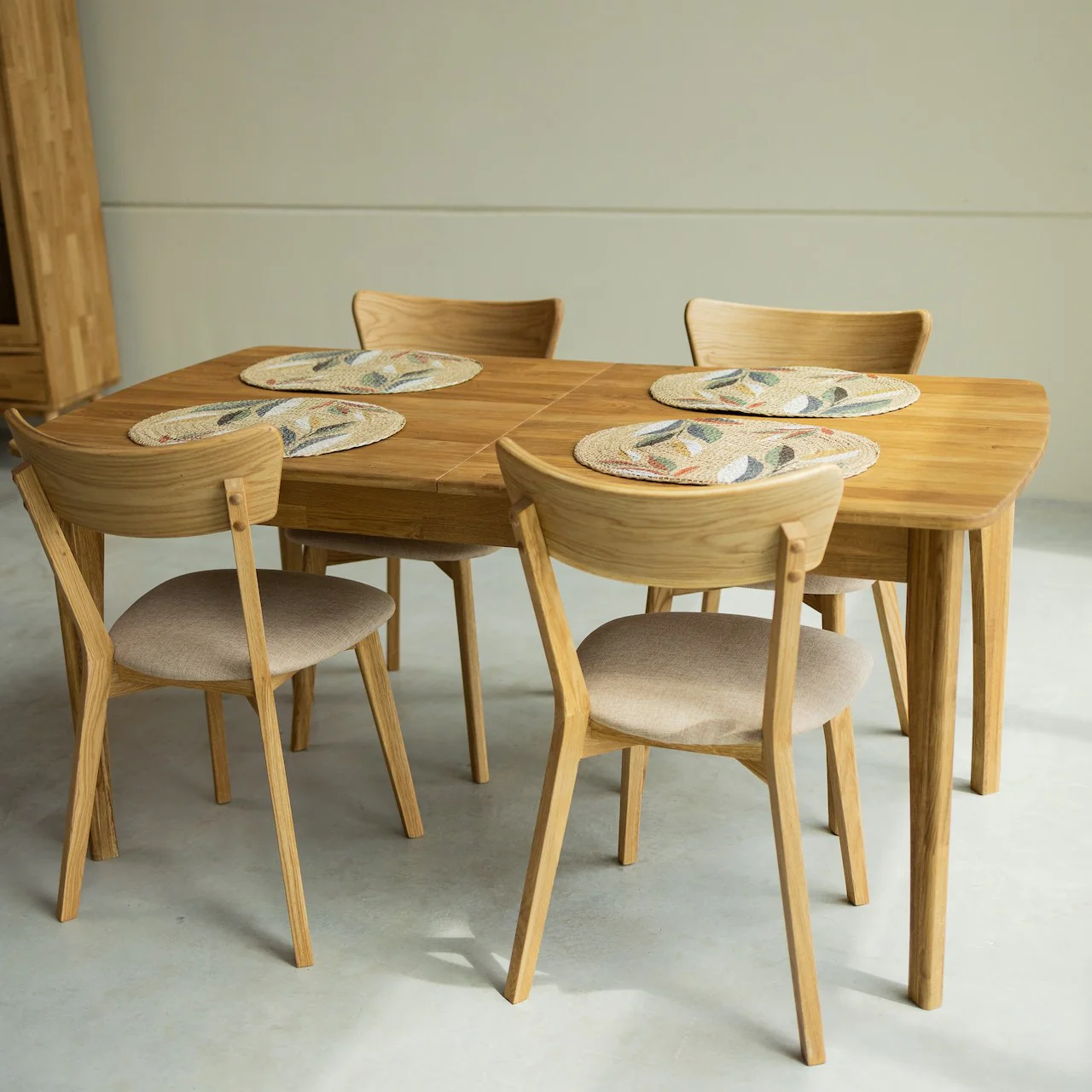 Uitschuifbare eettafel in massief eiken Monty | NordicStory - Image 7