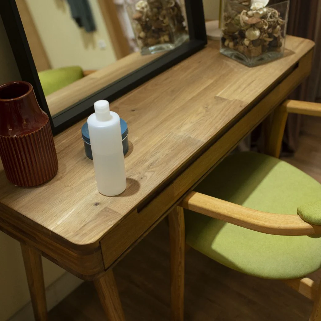 Escandi massief eikenhouten bureau | NordicStory - Image 14