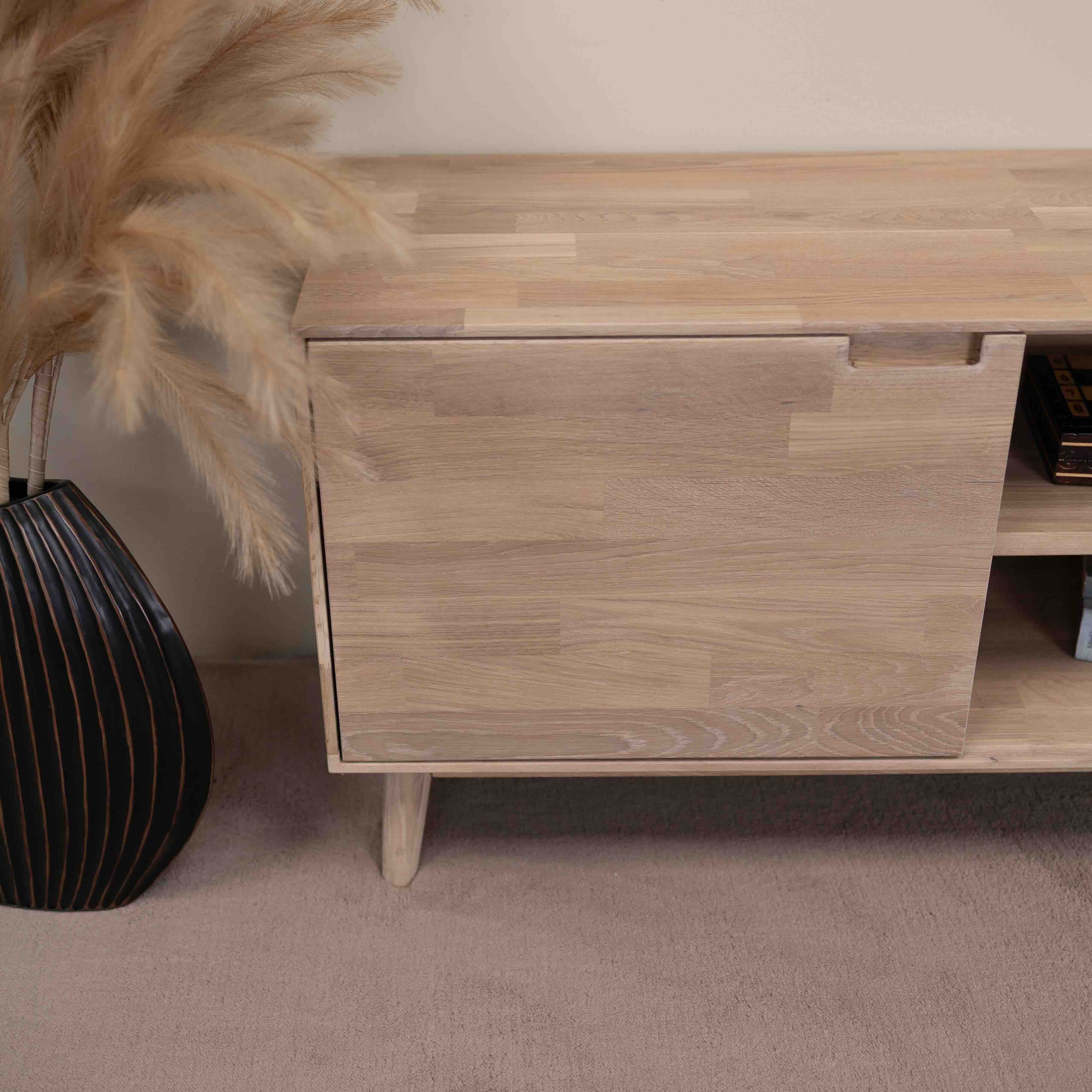 Eiken TV-meubel Escandi | NordicStory - Image 8