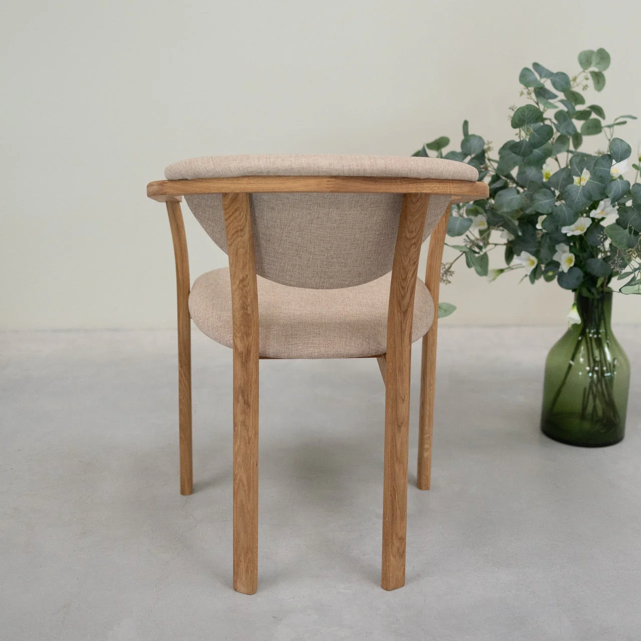 Set van 2 of 4 Alexis eetkamerstoelen, frame van massief eiken, bekleding beige | NordicStory - Image 13
