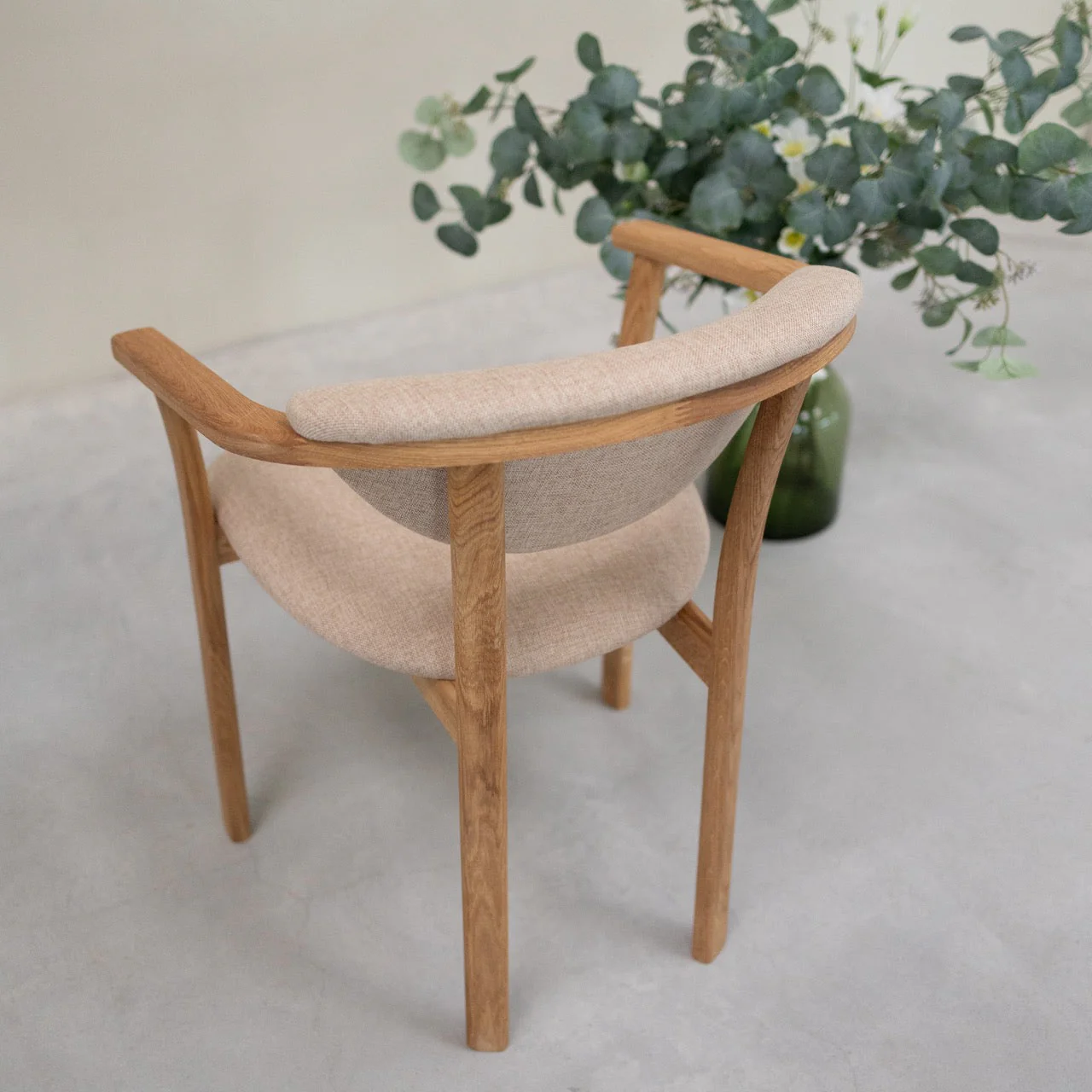 Set van 2 of 4 Alexis eetkamerstoelen, frame van massief eiken, bekleding beige | NordicStory - Image 14