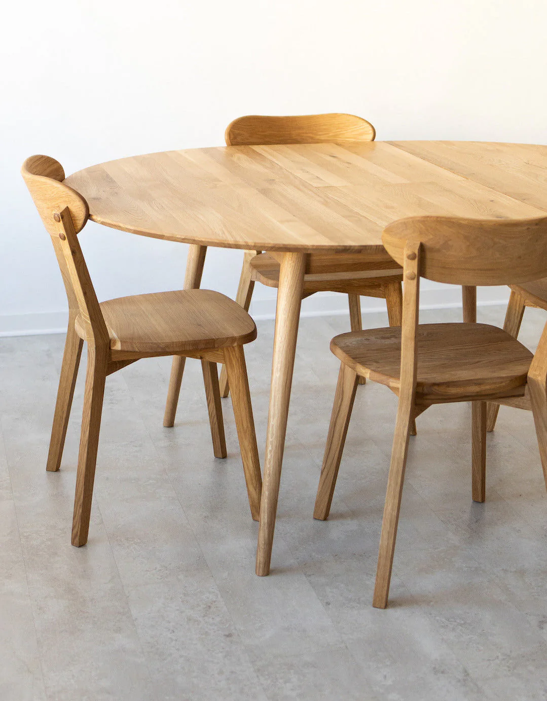 Set van 2 of 4 massief eiken eetkamerstoelen Isku | NordicStory - Image 21