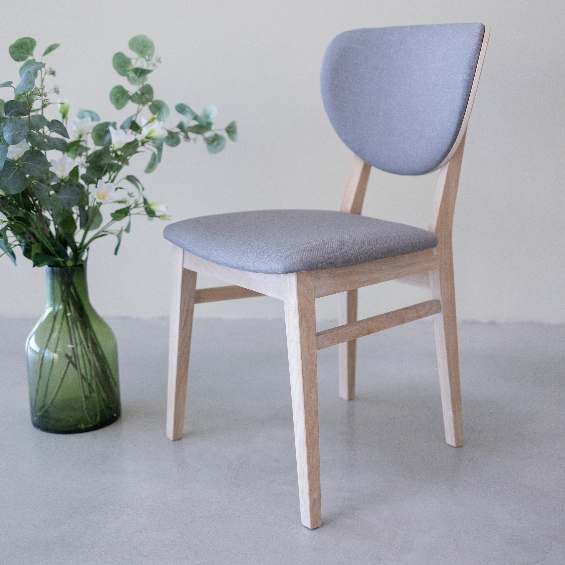 Set van 2 of 4 Nova eetkamerstoelen, massief gebleekt eiken frame | NordicStory - Image 3