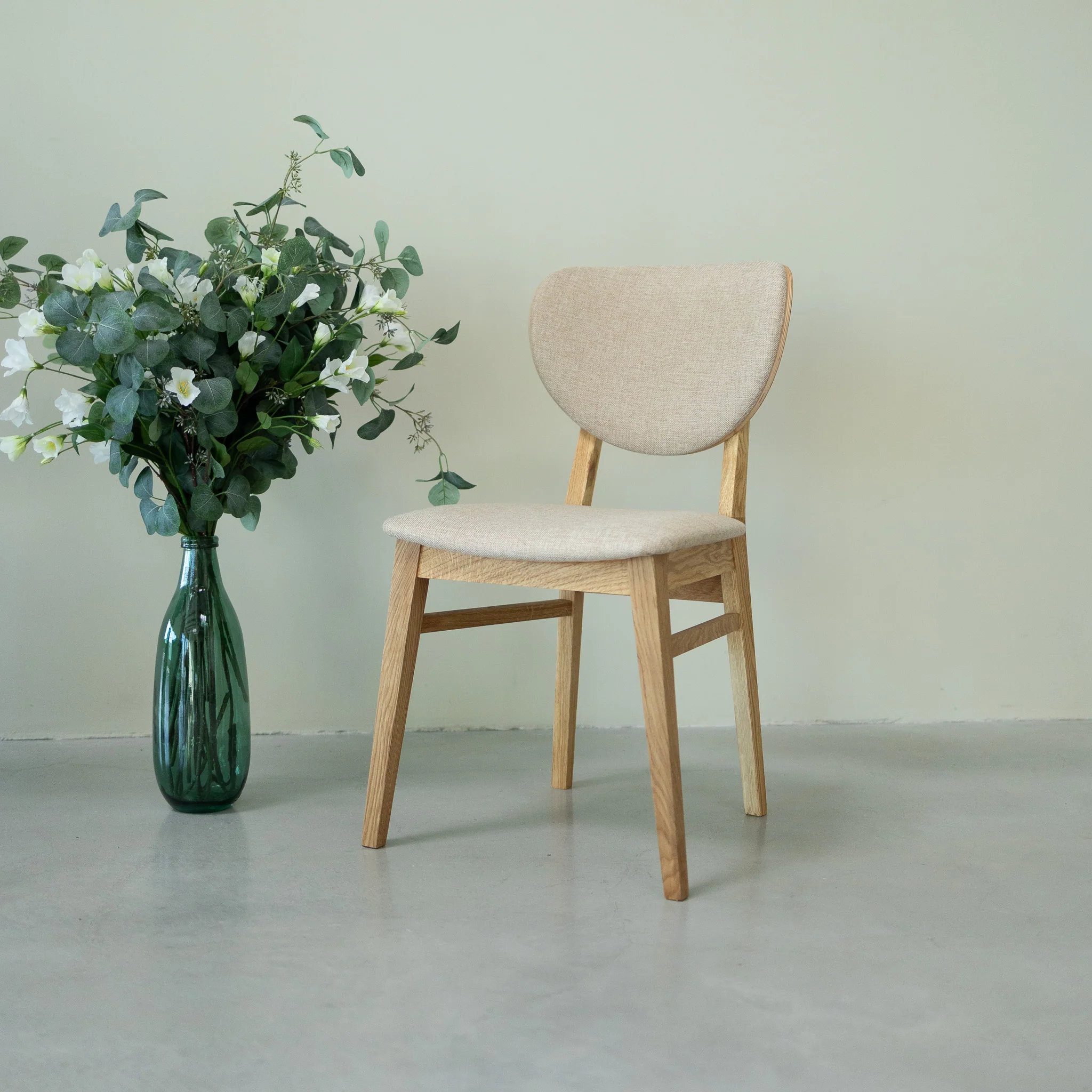 Set van 2 of 4 Nova eetkamerstoelen, frame van massief eiken, bekleding | NordicStory - Image 16