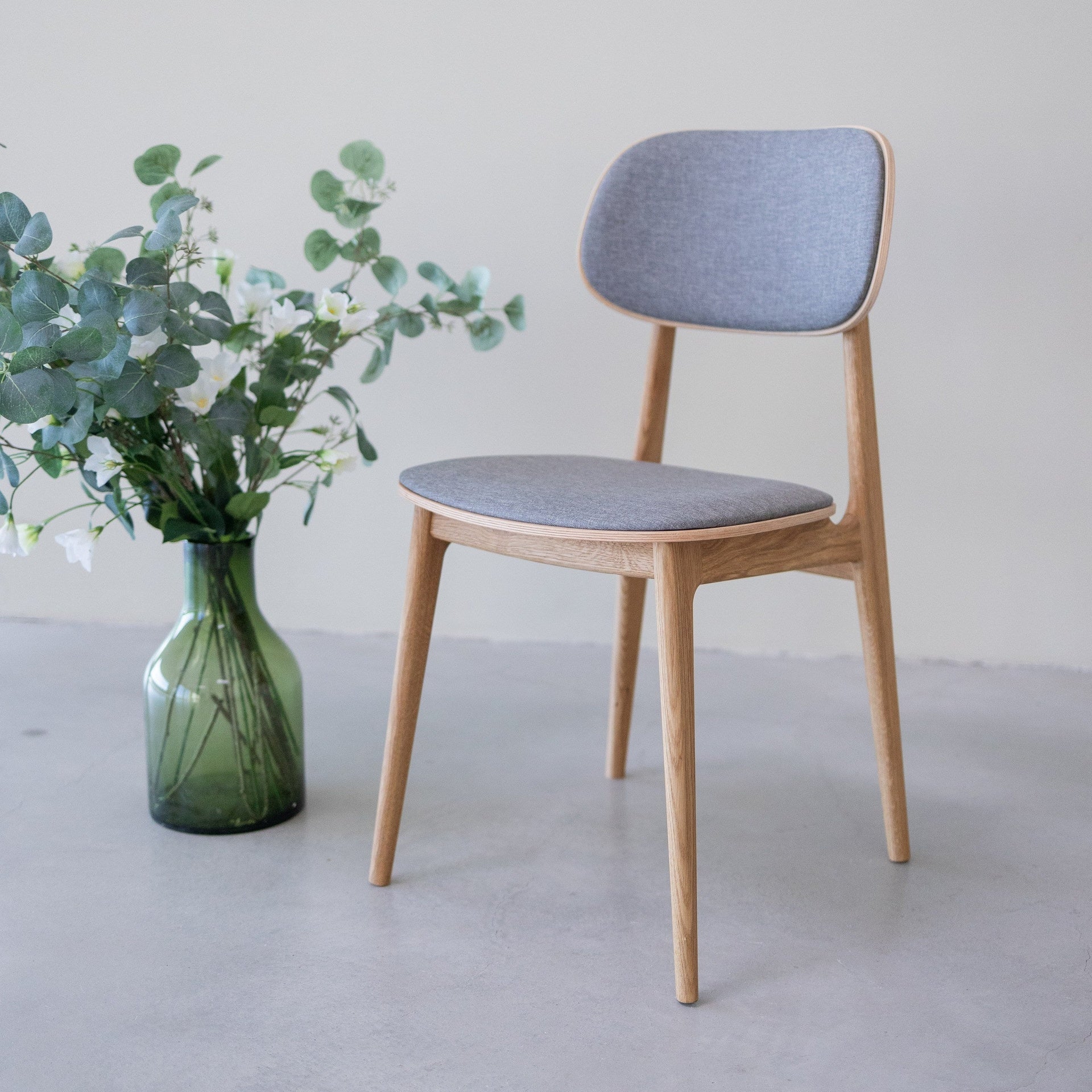 Set van 2 of 4 Varde eetkamerstoelen, frame massief eiken, bekleding | NordicStory - Image 7