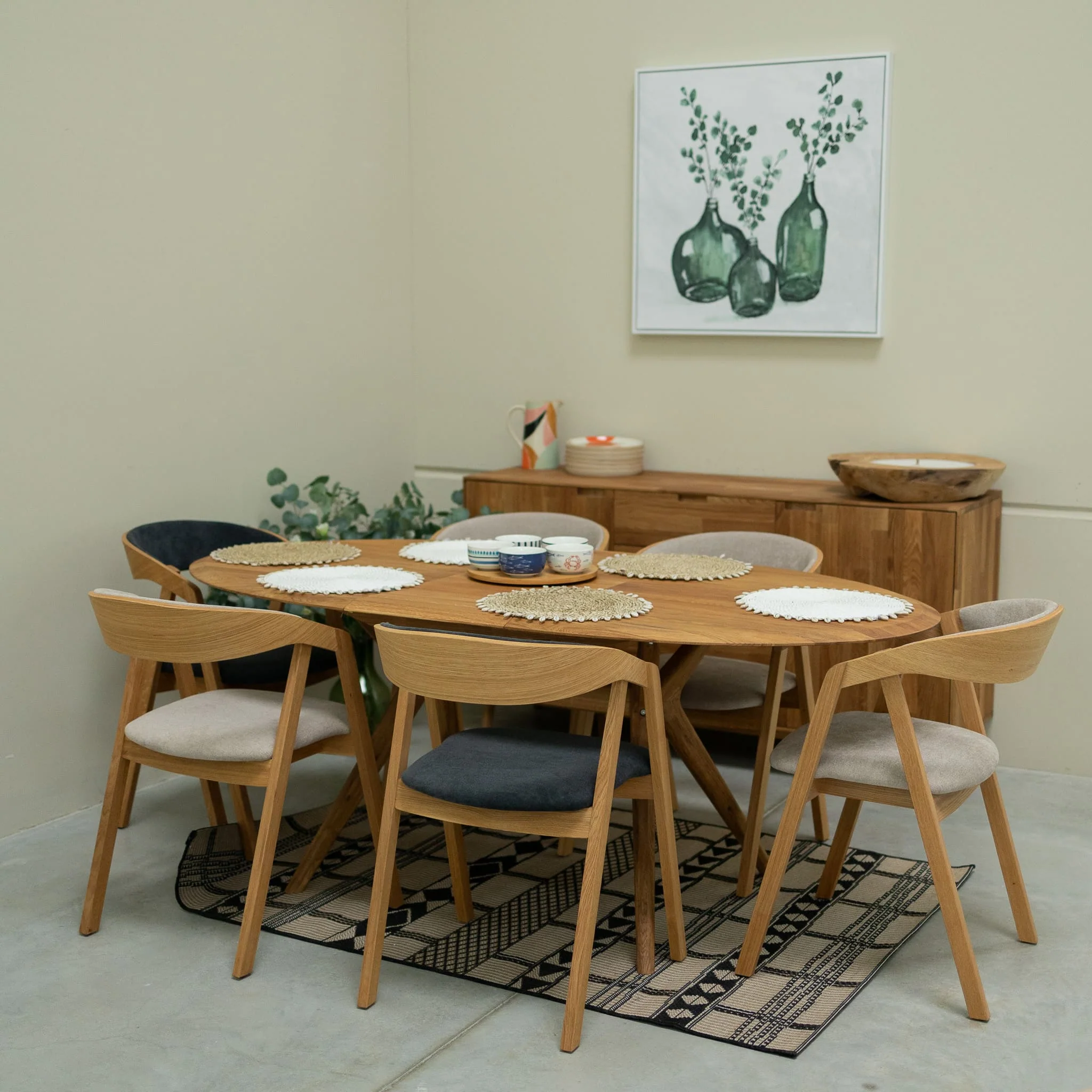 Set van 2 of 4 Knut massief eiken eetkamerstoelen, bekleding Beige/Antraciet Grijs | VESKOR - Image 7